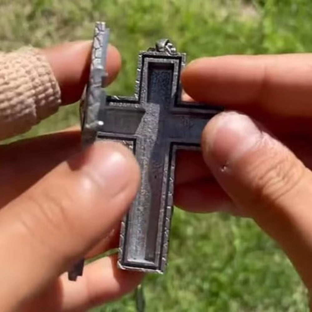 Vintage Cross Pendant Necklace Cross Necklace with Secret Compartment 3D Printed Charm Jewelry Necklace for Women Men
